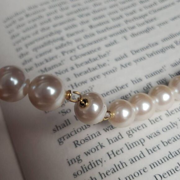 Pearls with Studded Diamonds Necklace - Picture 7 of 15
